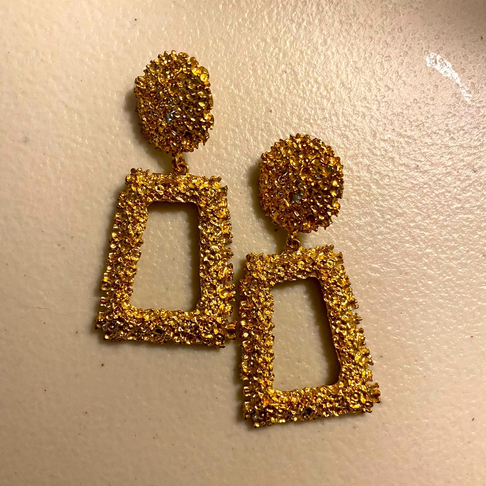 Gold drop earrings